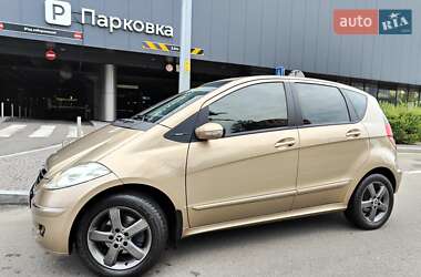 Хэтчбек Mercedes-Benz A-Class 2007 в 