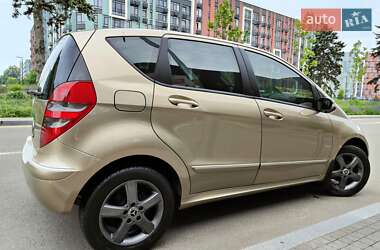 Хэтчбек Mercedes-Benz A-Class 2007 в 
