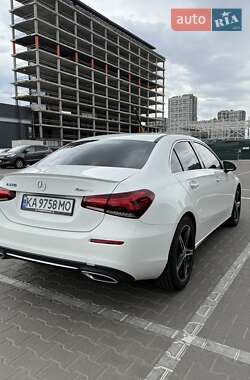 Седан Mercedes-Benz A-Class 2019 в 