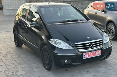 Хэтчбек Mercedes-Benz A-Class 2006 в 