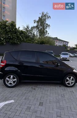 Хэтчбек Mercedes-Benz A-Class 2005 в 