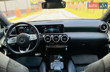 Хэтчбек Mercedes-Benz A-Class 2020 в 