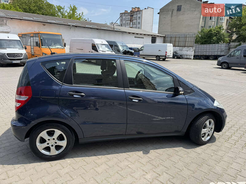 Хэтчбек Mercedes-Benz A-Class 2005 в Черновцах