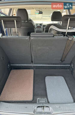 Хэтчбек Mercedes-Benz A-Class 2005 в 
