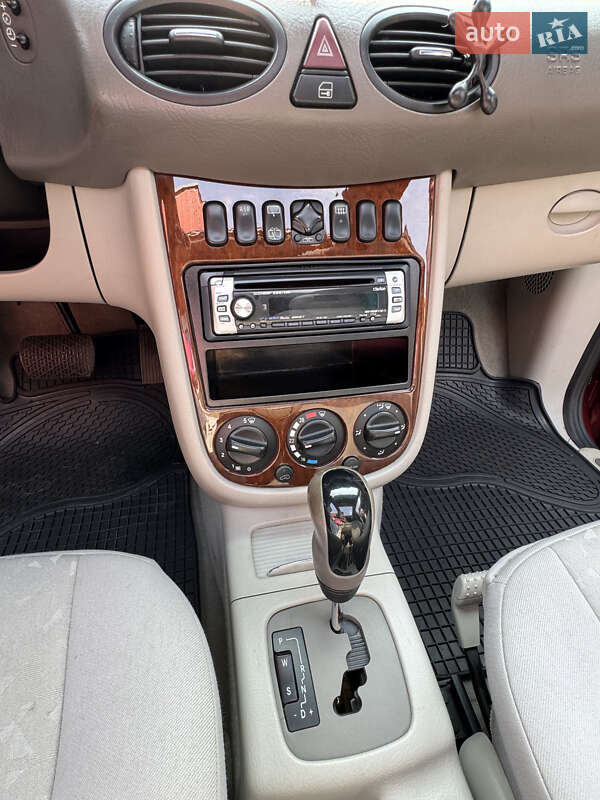 Хэтчбек Mercedes-Benz A-Class 2002 в Киеве