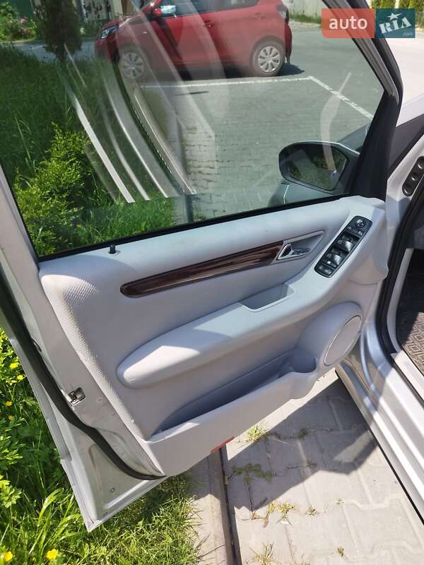 Хэтчбек Mercedes-Benz A-Class 2005 в Хмельницком фото 19 Хэтчбек Mercedes-Benz A-Class 2005 в Хмельницком