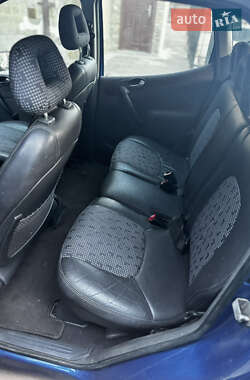 Хэтчбек Mercedes-Benz A-Class 1999 в 