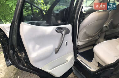 Хэтчбек Mercedes-Benz A-Class 1999 в 