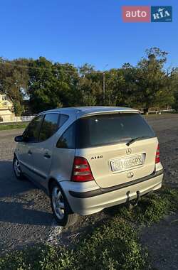 Хэтчбек Mercedes-Benz A-Class 2003 в 