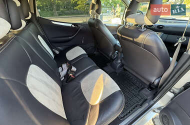 Хэтчбек Mercedes-Benz A-Class 2002 в 