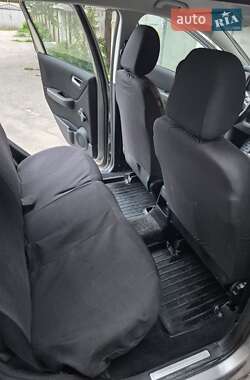 Хэтчбек Mercedes-Benz A-Class 2004 в 