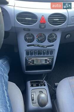 Хэтчбек Mercedes-Benz A-Class 1999 в 