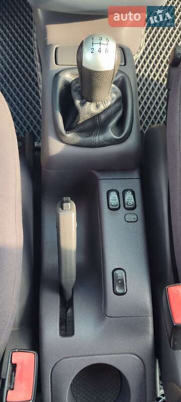 Хэтчбек Mercedes-Benz A-Class 1999 в Николаеве фото 9 Хэтчбек Mercedes-Benz A-Class 1999 в Николаеве