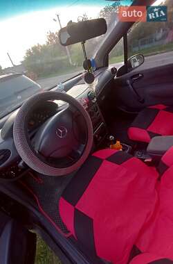 Хэтчбек Mercedes-Benz A-Class 2000 в 