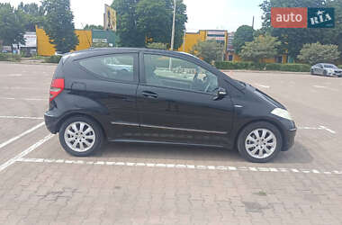 Хэтчбек Mercedes-Benz A-Class 2005 в 