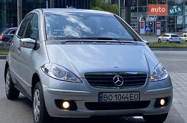 Хэтчбек Mercedes-Benz A-Class 2004 в 