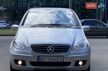 Хэтчбек Mercedes-Benz A-Class 2004 в 