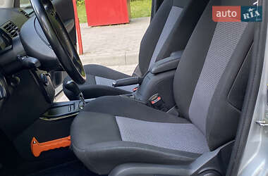 Хэтчбек Mercedes-Benz A-Class 2004 в 
