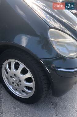 Хэтчбек Mercedes-Benz A-Class 2001 в 