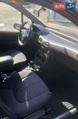 Хэтчбек Mercedes-Benz A-Class 2001 в 