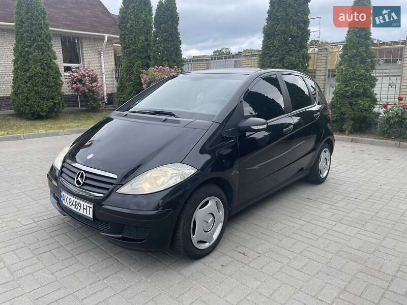 Хэтчбек Mercedes-Benz A-Class 2004 в 