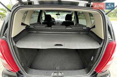 Хэтчбек Mercedes-Benz A-Class 2004 в 