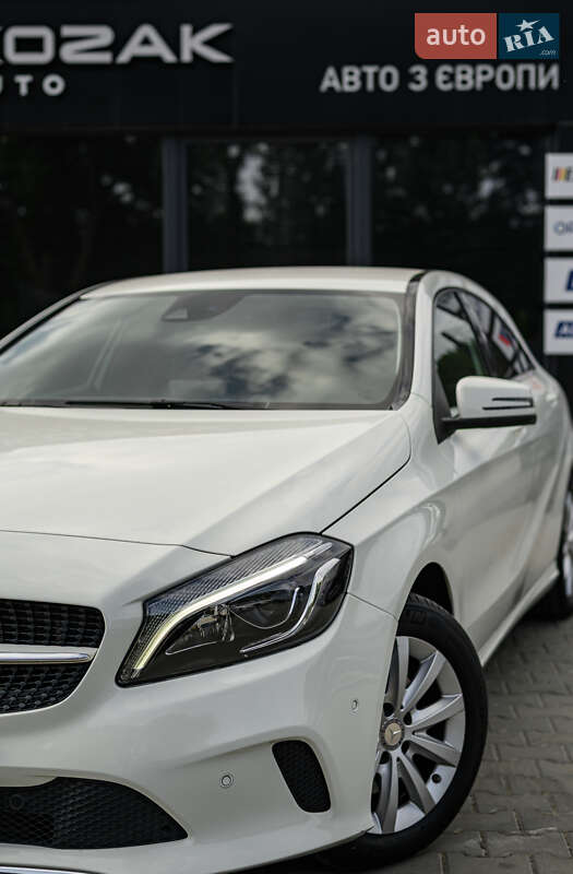 Хэтчбек Mercedes-Benz A-Class 2016 в Львове