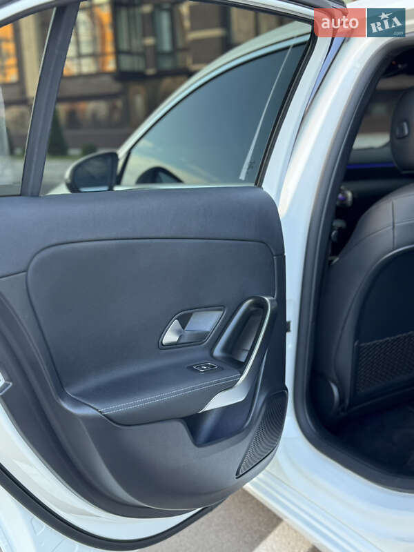 Хетчбек Mercedes-Benz A-Class 2020 в Києві фото 21 Хетчбек Mercedes-Benz A-Class 2020 в Києві