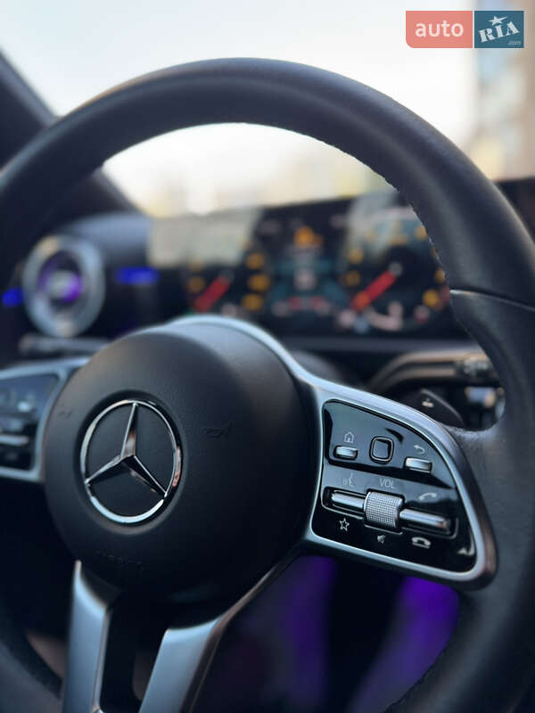 Хетчбек Mercedes-Benz A-Class 2020 в Києві фото 38 Хетчбек Mercedes-Benz A-Class 2020 в Києві