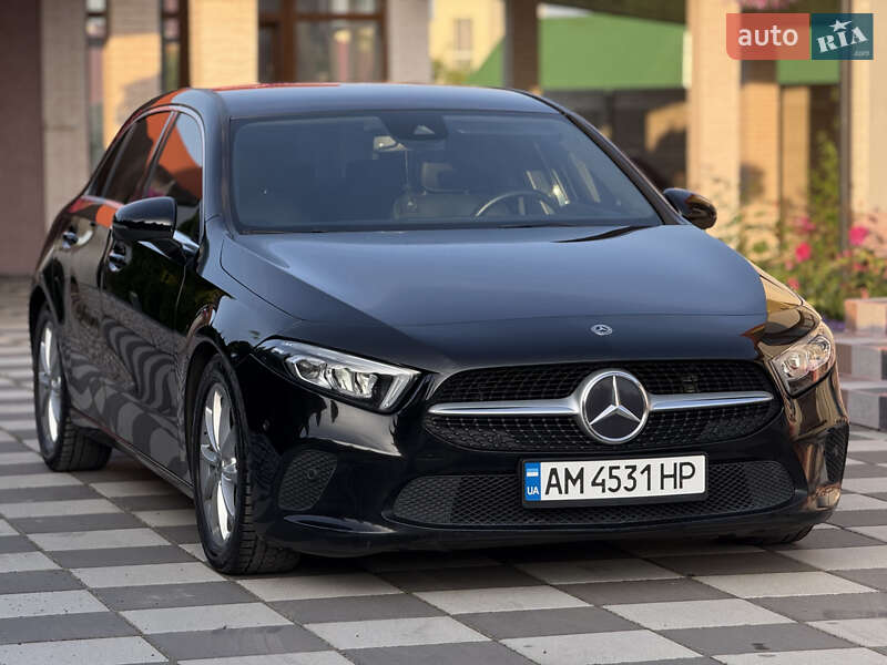Хетчбек Mercedes-Benz A-Class 2019 в Хмельницькому