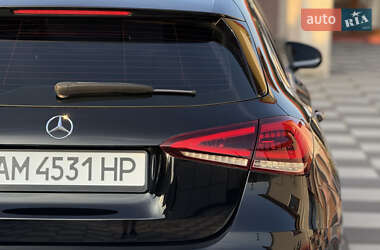 Хэтчбек Mercedes-Benz A-Class 2019 в 