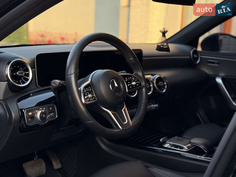 Хетчбек Mercedes-Benz A-Class 2019 в Хмельницькому