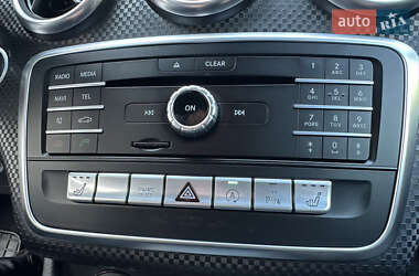 Хетчбек Mercedes-Benz A-Class 2016 в 