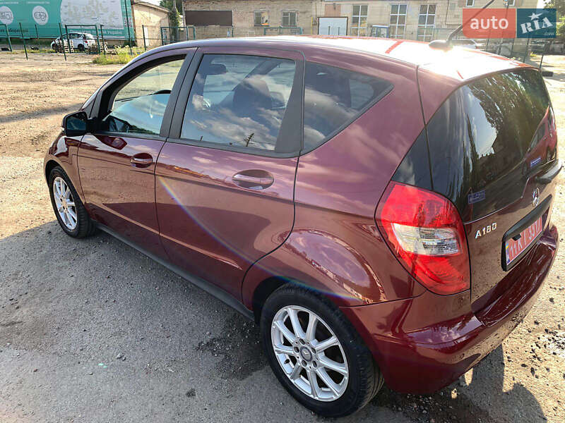 Хэтчбек Mercedes-Benz A-Class 2010 в Киеве