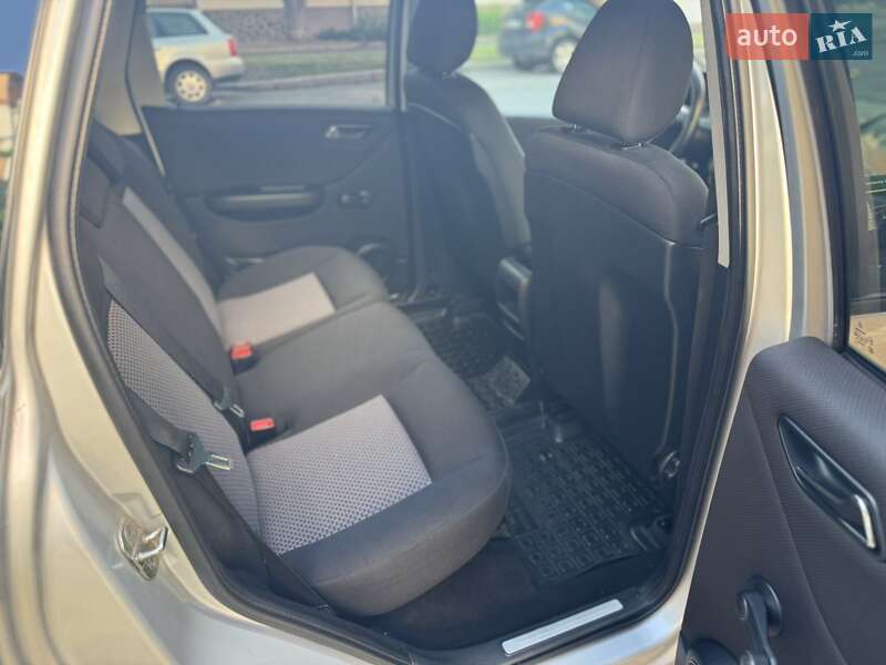 Хэтчбек Mercedes-Benz A-Class 2005 в Корсуне-Шевченковском