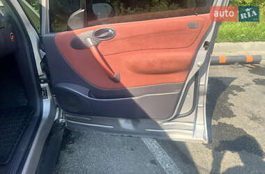 Хэтчбек Mercedes-Benz A-Class 1999 в 