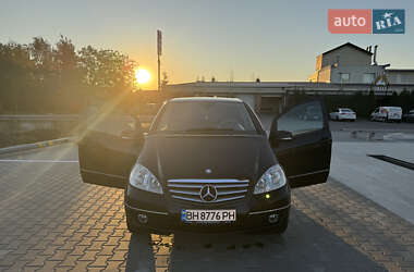 Хэтчбек Mercedes-Benz A-Class 2008 в 