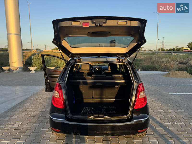 Хэтчбек Mercedes-Benz A-Class 2008 в Одессе