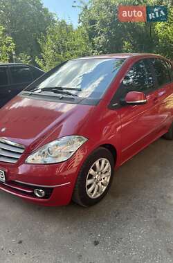 Хэтчбек Mercedes-Benz A-Class 2011 в Киеве