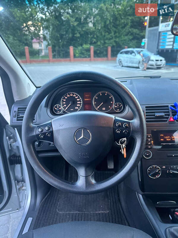 Хетчбек Mercedes-Benz A-Class 2006 в Луцьку