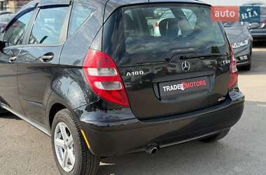 Хэтчбек Mercedes-Benz A-Class 2006 в 