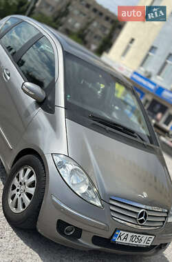 Хэтчбек Mercedes-Benz A-Class 2005 в 