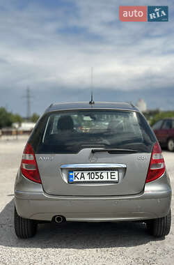 Хэтчбек Mercedes-Benz A-Class 2005 в 