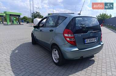 Хэтчбек Mercedes-Benz A-Class 2005 в 