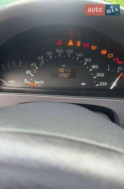 Хэтчбек Mercedes-Benz A-Class 2000 в 