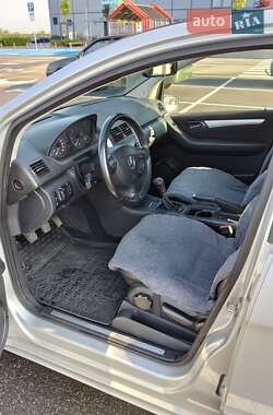 Хэтчбек Mercedes-Benz A-Class 2008 в 