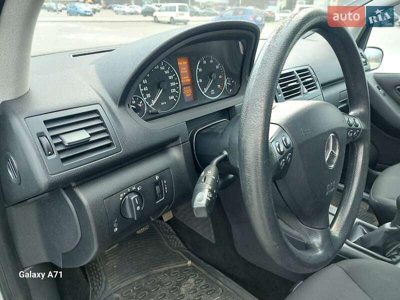 Хэтчбек Mercedes-Benz A-Class 2005 в Харькове