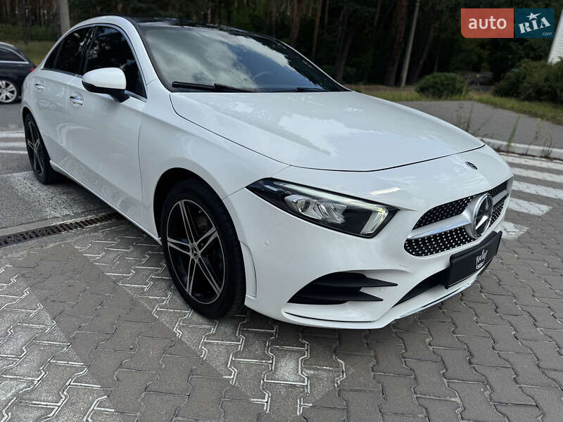 Седан Mercedes-Benz A-Class 2019 в 