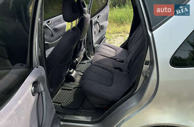 Хэтчбек Mercedes-Benz A-Class 1997 в 