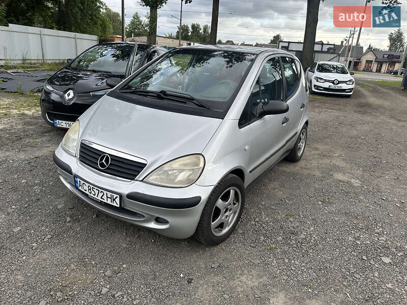 Хэтчбек Mercedes-Benz A-Class 2001 в 